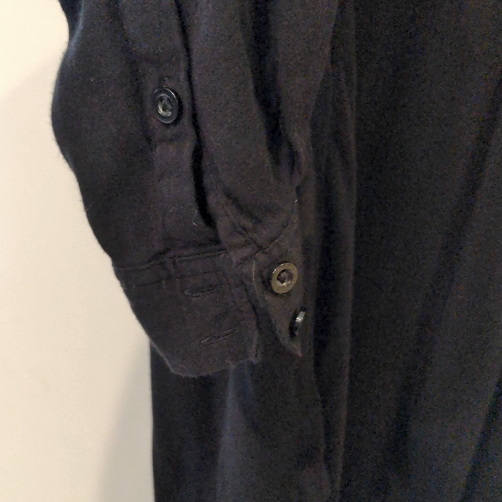Torrid Button Top - Picture 5 of 7